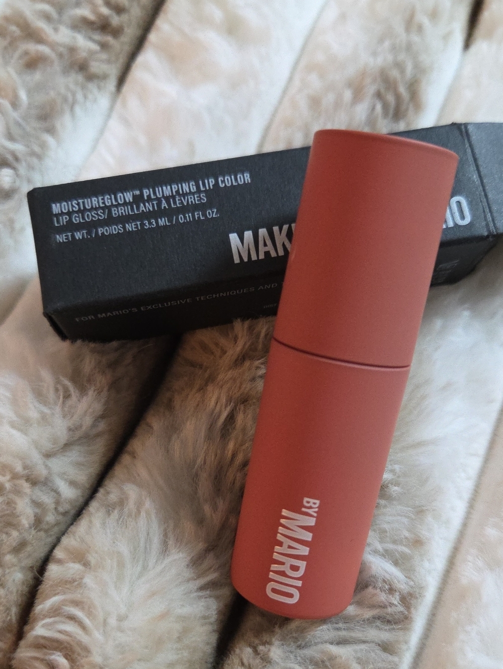 MoistureGlow Plumping Lip Color - BABY CORAL